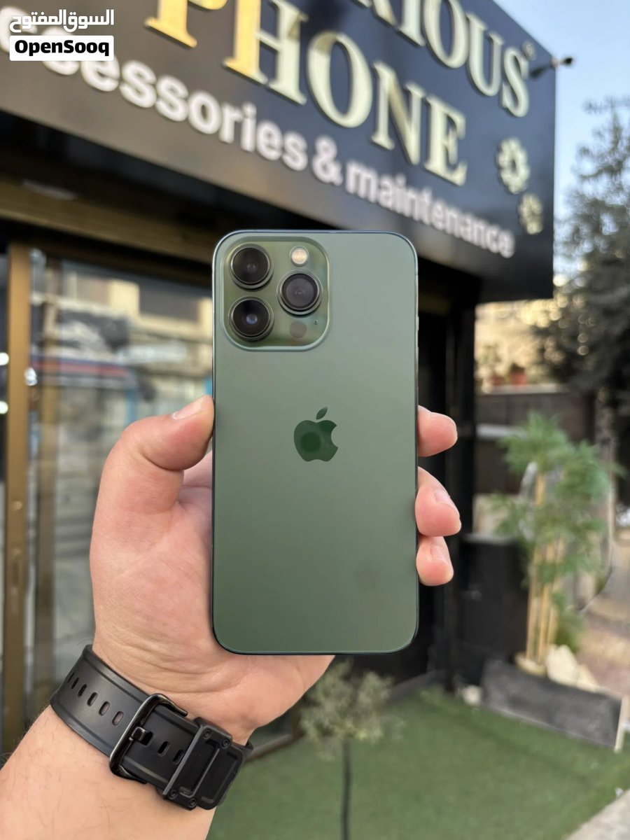 iPhone 13 Pro 128 GB battery 85% مستبدلة شاشة اصلية apple